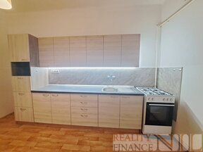 Klidný byt 2+1 60m2 v centru města