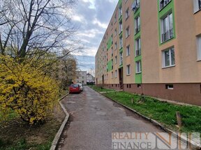 Nabízíme k prodeji byt 2+1+balkon o celkové výměře 53 m2