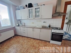 Prostorný byt 2+1 v centru města