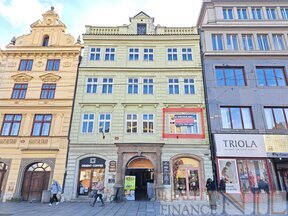 Nabízíme k pronájmu nebytový prostor na náměstí Republiky v Plzni