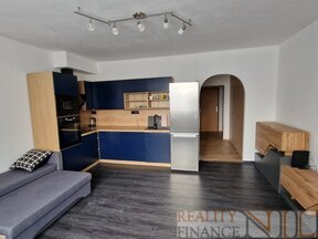 Nabízíme k pronájmu byt 2+kk o výměře 40m2
