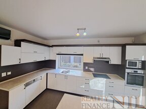 Novostavba rodinného domu o velikosti 5+1 se zahradou